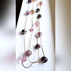 Ali-Kahn New York, single strand gold chain with unique, beautiful beads 25" EUC